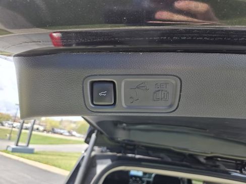 Used 2024 Ford Expedition Max XLT AWD/4WD image 31