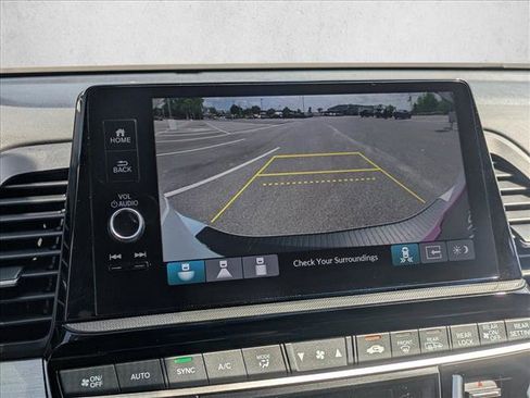New 2026 Honda Odyssey Touring image 12