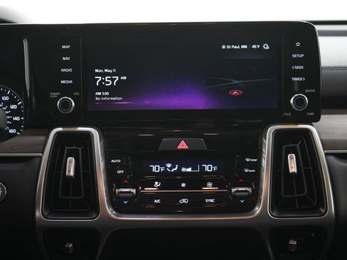 Used 2022 Kia Sorento S AWD/4WD image 15