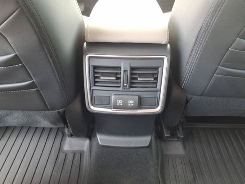 Used 2019 Subaru Forester Limited AWD/4WD image 15