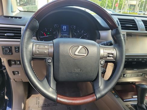 Used 2019 Lexus GX 460 Premium AWD/4WD image 26