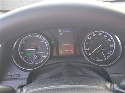 Used 2022 Toyota Camry SE image 10