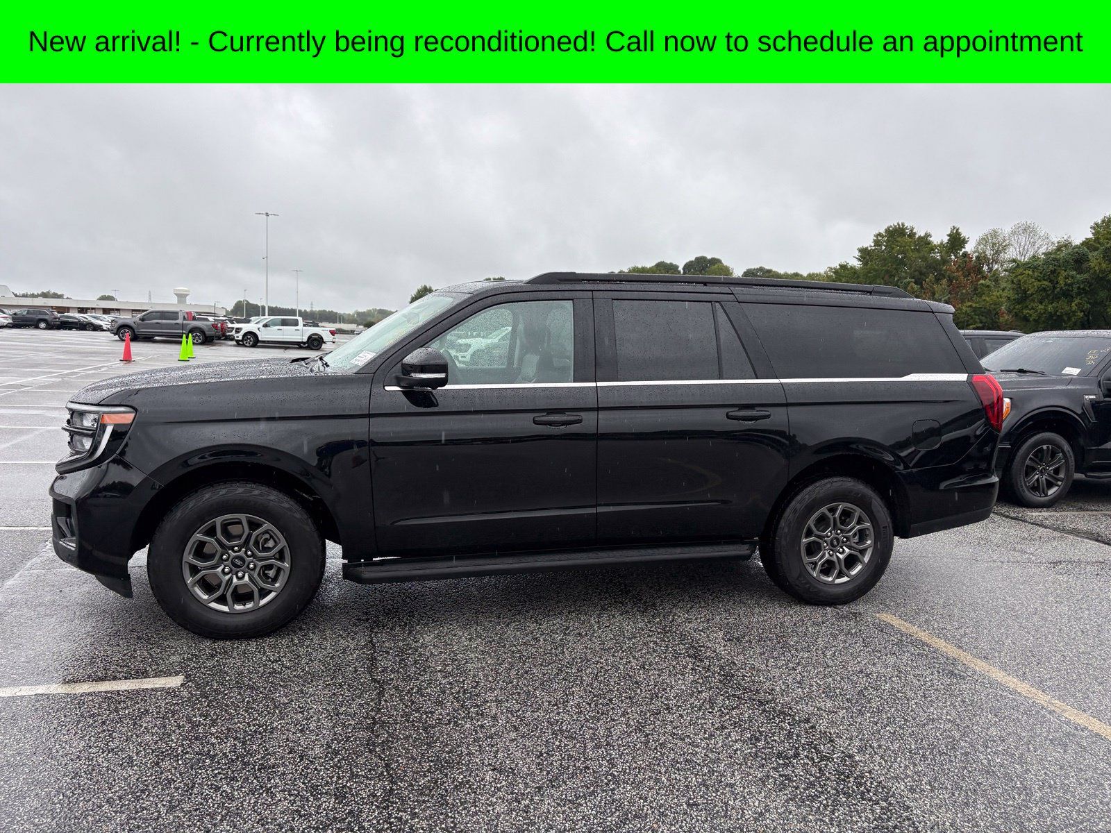 Used 2026 Ford Expedition Max Active RWD image 10