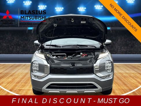 Used 2022 Mitsubishi Outlander SEL image 22