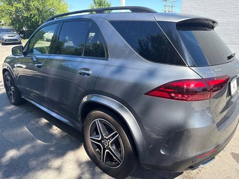 Used 2024 Mercedes-Benz GLE 450 4MATIC image 3