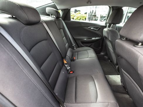 Used 2024 Chevrolet Malibu RS FWD image 27