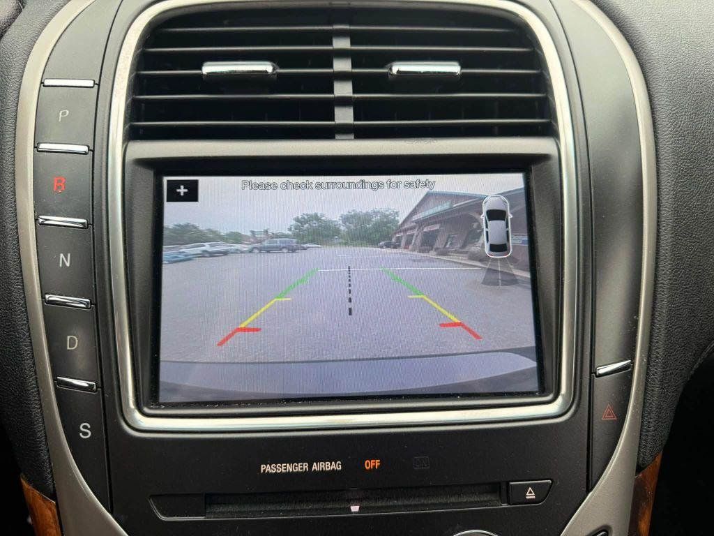 Used 2016 Lincoln MKX Reserve AWD/4WD image 23