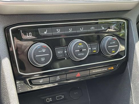 Used 2019 Volkswagen Atlas SEL AWD/4WD image 29