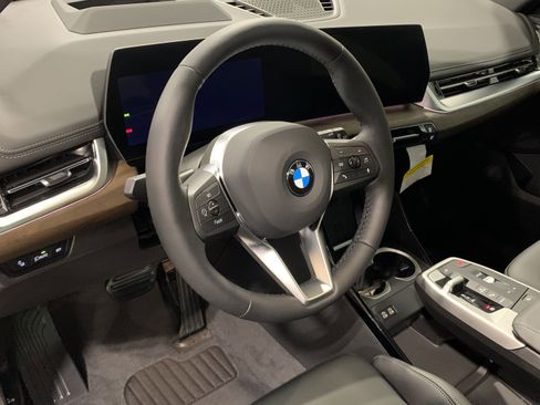 Used 2026 BMW X1 xDrive28i w/ Technology Package AWD/4WD image 13