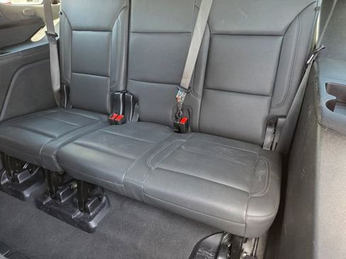 Certified 2025 Chevrolet Tahoe LT image 11