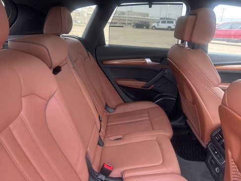 Used 2021 Audi Q5 2.0T Premium Plus w/ Premium Plus Package AWD/4WD image 30