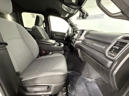 Used 2024 RAM 3500 Big Horn image 17