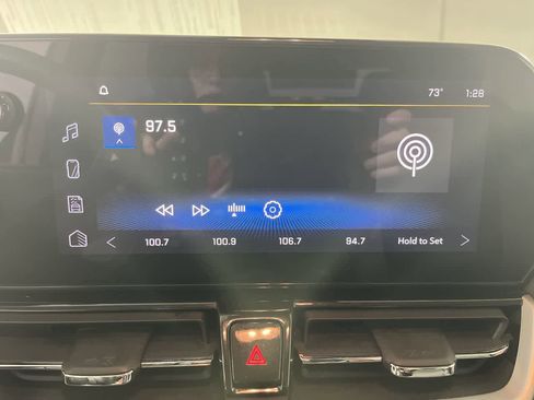 Used 2024 Chevrolet TrailBlazer LT w/ Convenience Package FWD image 18