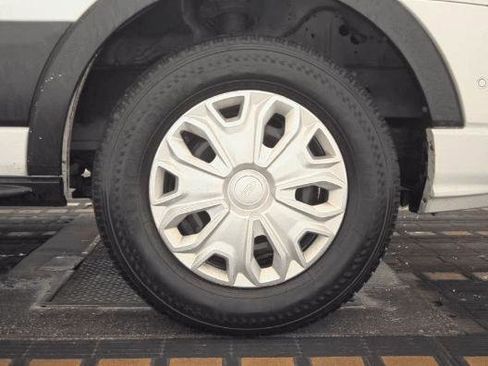 Used 2023 Ford Transit 350 XLT RWD image 24