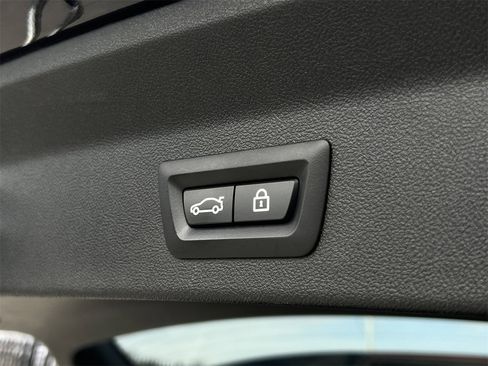 Used 2023 BMW X3 sDrive30i image 27