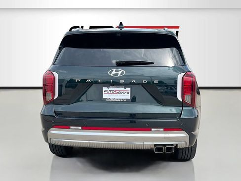 Used 2025 Hyundai Palisade Calligraphy FWD image 6