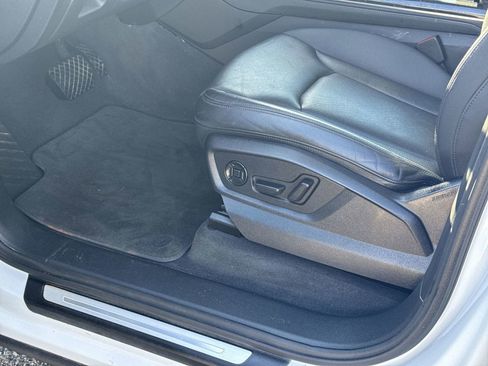 Used 2023 Audi Q7 3.0T Prestige w/ Prestige Package image 17