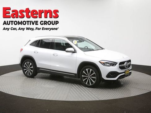 Used 2023 Mercedes-Benz GLA 250 4MATIC w/ Premium Package image 51