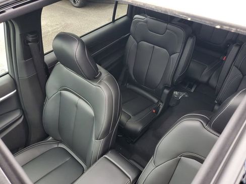 New 2026 Jeep Grand Cherokee L Limited image 37
