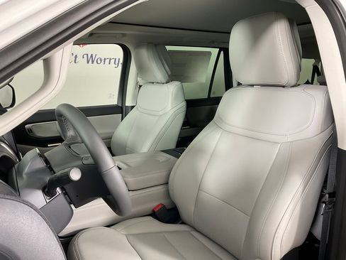 New 2027 Ford Expedition Max Active RWD image 14