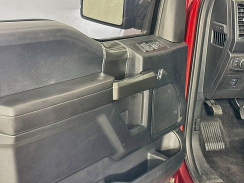 Used 2017 Ford F150 XLT w/ Equipment Group 302A Luxury AWD/4WD image 20