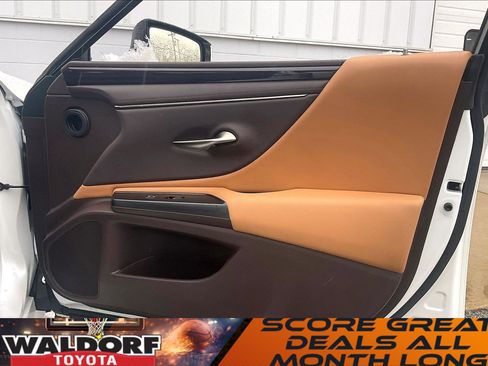 Used 2021 Lexus ES 350 w/ Premium Package image 29