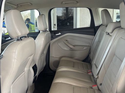 Used 2018 Ford Escape Titanium w/ Ford Safe & Smart Package image 23