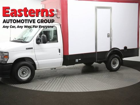 Used 2023 Ford E-350 and Econoline 350 Super Duty w/ Power Windows & Locks Group RWD image 56
