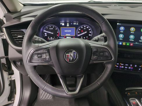 Used 2022 Buick Envision Essence w/ Technology Package I image 28