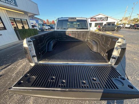 Used 2013 RAM 1500 Classic SLT image 31