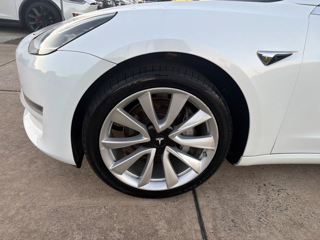 Used 2018 Tesla Model 3 Long Range RWD image 34
