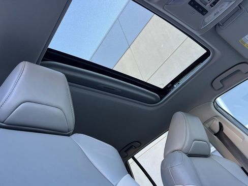 Certified 2022 Toyota RAV4 XLE Premium image 17