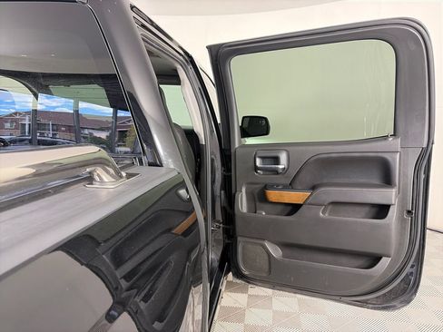 Used 2016 Chevrolet Silverado 1500 LTZ w/ Sport Package AWD/4WD image 29