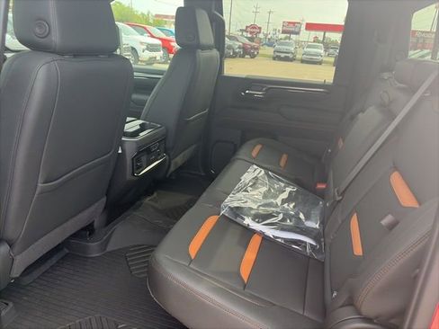 New 2026 GMC Sierra 2500 AT4 w/ AT4 Premium Plus Package AWD/4WD image 11