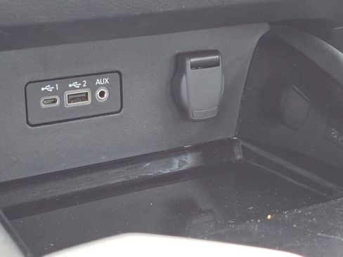 Used 2024 Nissan Altima 2.5 SR FWD image 31