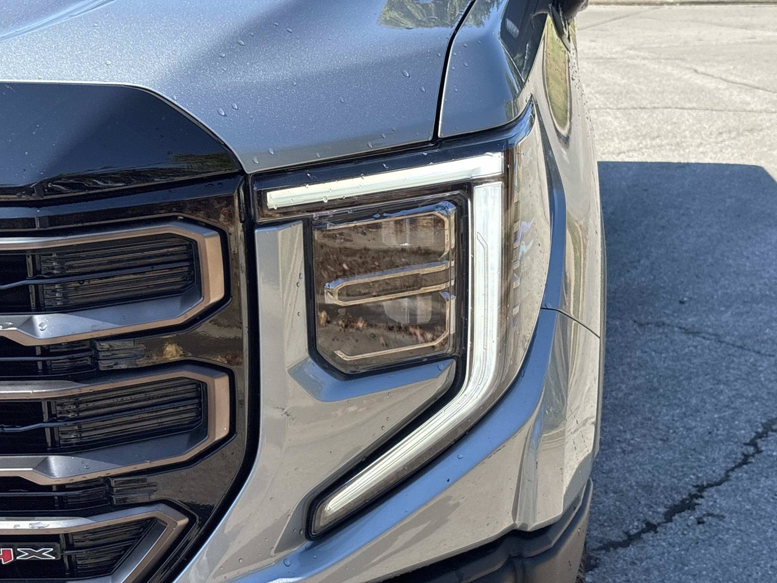Used 2023 GMC Sierra 1500 AT4X AWD/4WD image 11