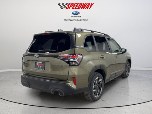 New 2025 Subaru Forester Limited image 9