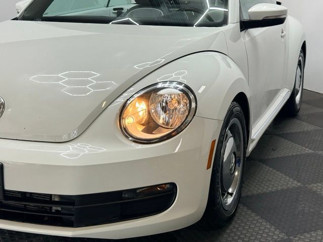 Used 2016 Volkswagen Beetle 1.8T Denim FWD image 6