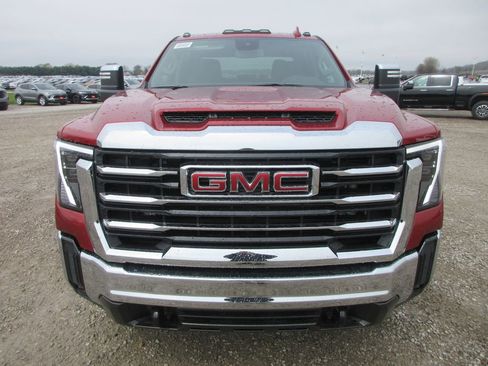 New 2026 GMC Sierra 2500 SLT AWD/4WD image 11
