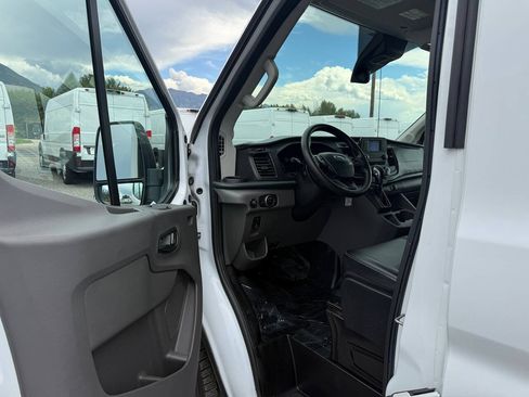 Used 2024 Ford Transit 250 148 Medium Roof RWD image 13
