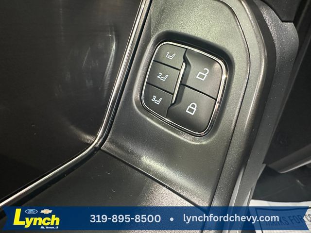 Used 2022 Ford F150 Raptor w/ Equipment Group 801A High AWD/4WD image 8