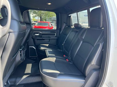 Used 2022 RAM 3500 Laramie AWD/4WD image 26