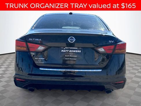 Used 2022 Nissan Altima 2.5 SV w/ SV Premium Package image 6