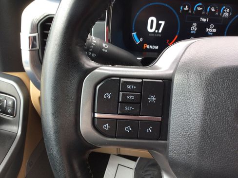 Used 2022 Ford F150 Lariat image 18