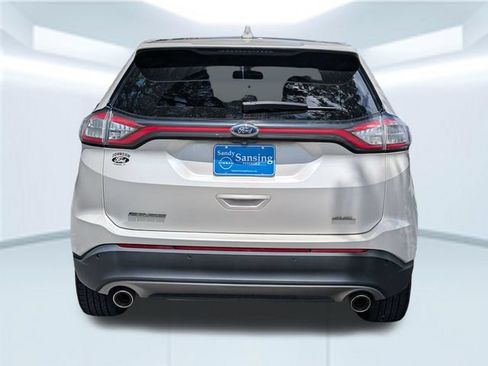 Used 2017 Ford Edge SEL w/ Equipment Group 201A FWD image 5