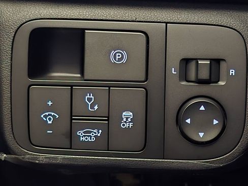New 2025 Hyundai Ioniq 6 SEL image 27