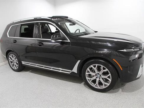Used 2026 BMW X7 xDrive40i AWD/4WD image 1