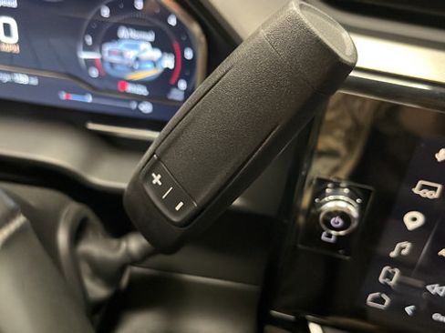Used 2024 GMC Sierra 3500 Denali w/ Denali Reserve Package AWD/4WD image 19