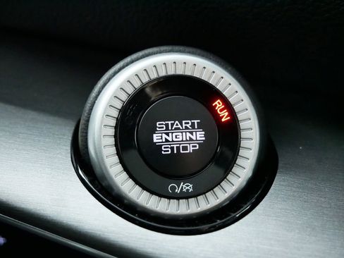 Used 2024 Jeep Wagoneer Series II image 51