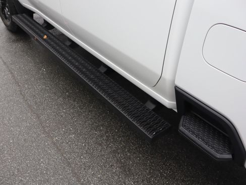 Used 2025 Chevrolet Silverado 2500 LT w/ Trail Boss Package image 15